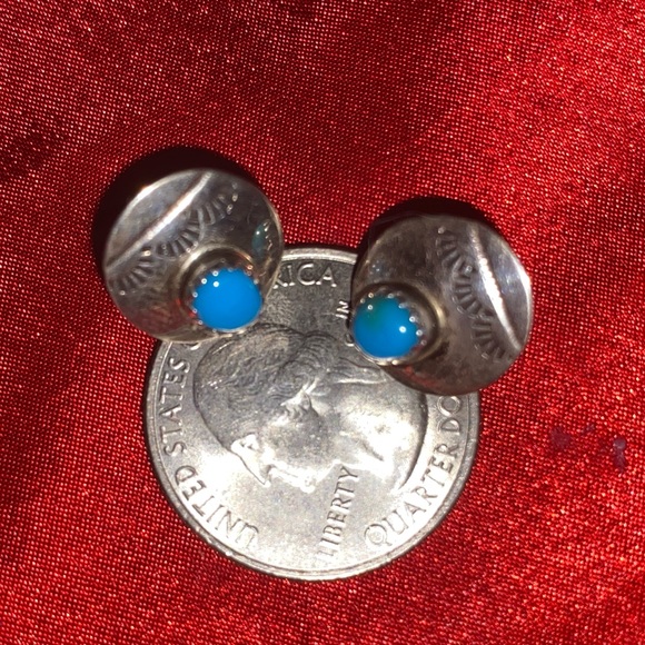 Sterling Turquise Antique Earrings - Picture 5 of 7